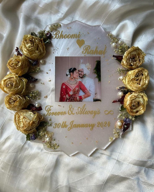 Floral Fantasy Custom Photo Frame, Handcrafted with Preserved Flowers in Resin (6 Inches)