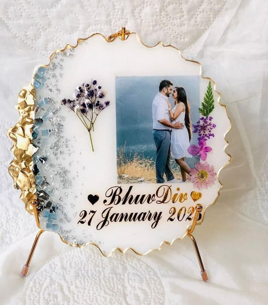 Resin Photo Frame for Home Decor Personalized Gift Customized with Your Photos &Template and golden stand